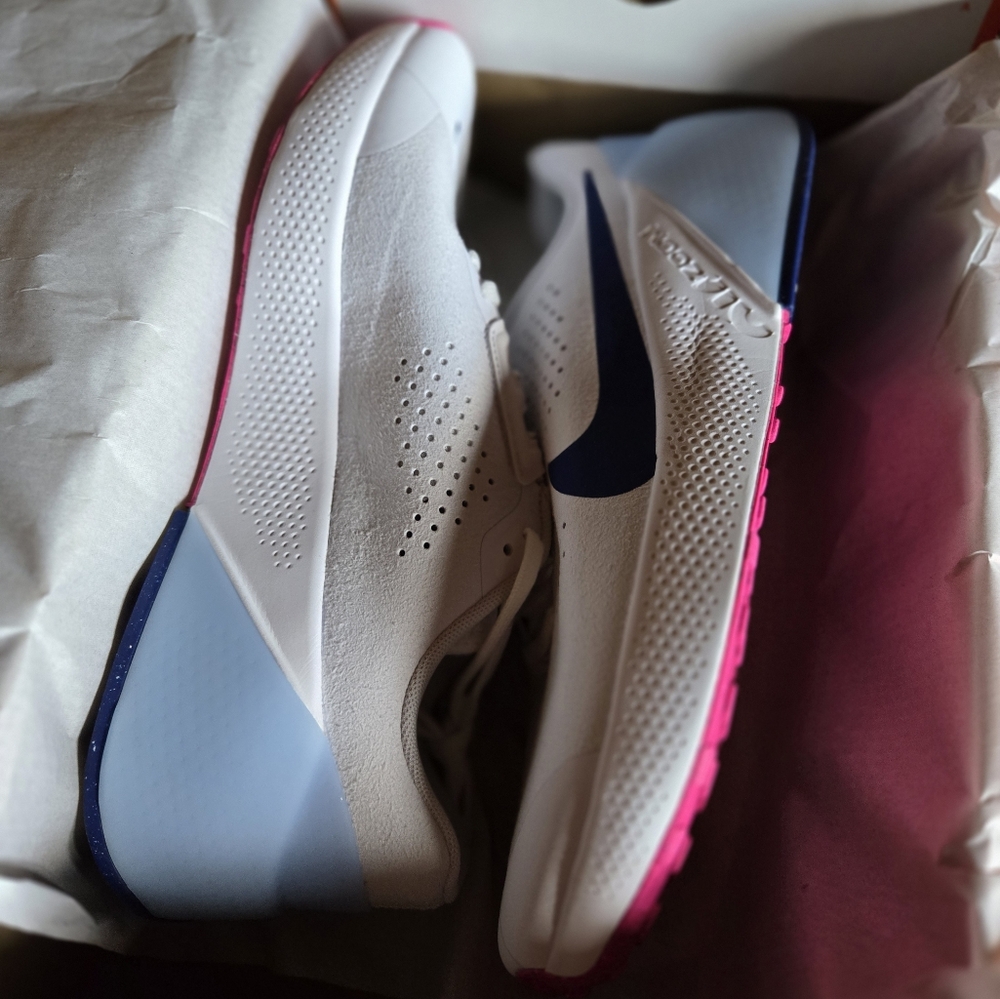 Nike Air Zoom Athletic Shoes (NIB)